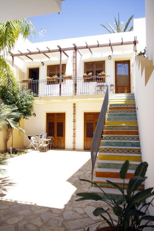 Hotel Tannure San Vito Lo Capo Zimmer foto